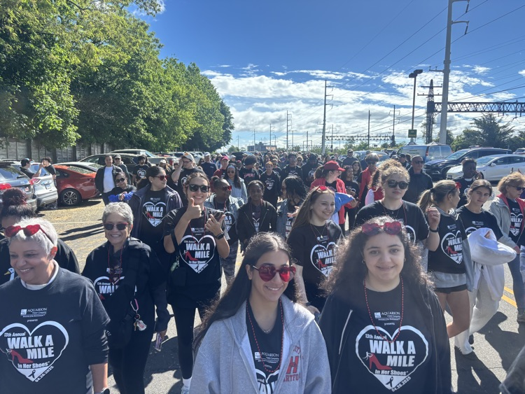 The Women’s Empowerment Club participated in The Center for Family Justice’s 13th Annual Walk a Mile in Her Shoes for the 4th year in a row! The club raised $1,000 for the Elizabeth M. Pfriem Camp HOPE America - Bridgeport and Pathways to HOPE programs.💙
#bulldogstrong