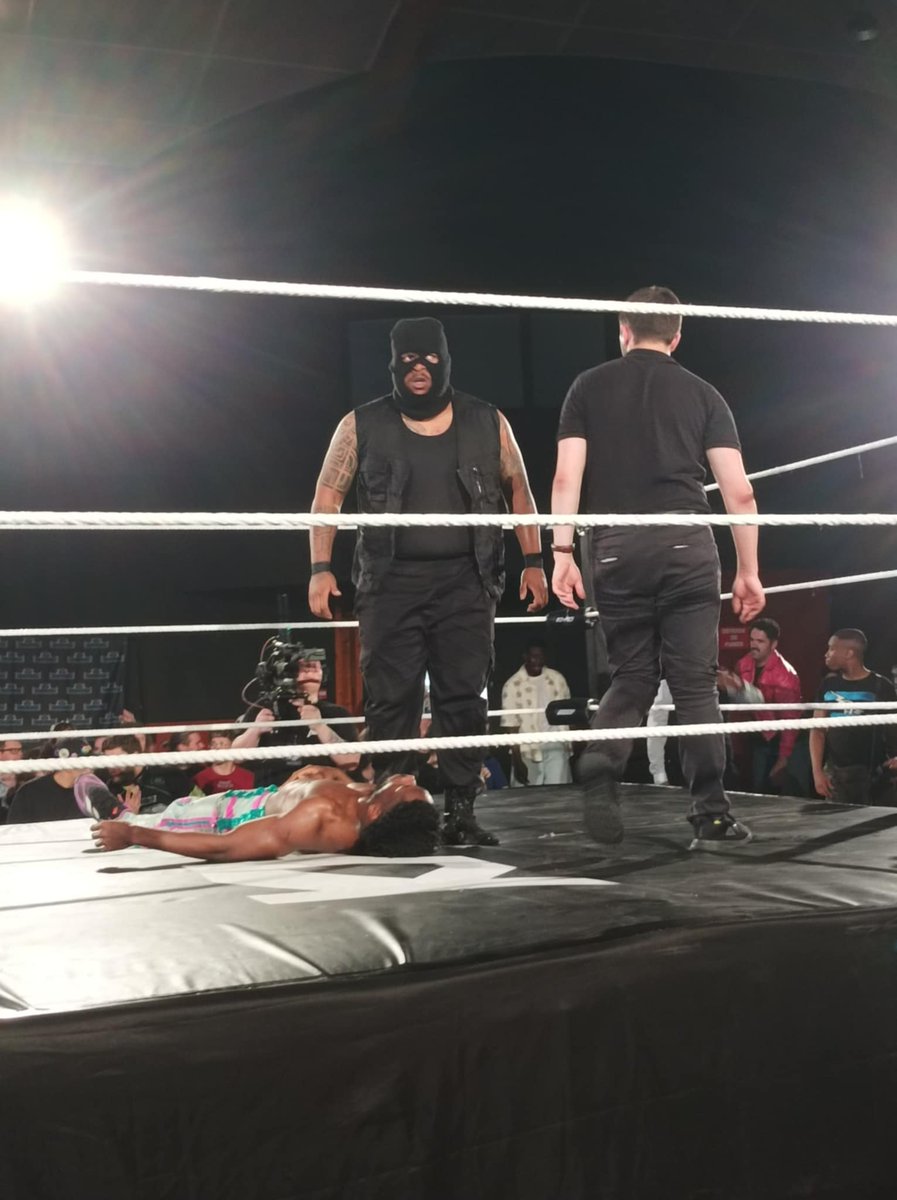 Résultat

KHAO JOUR DE PAYE

Elimination Rush
Lashka a battu Kuro,Heracles,Tucker,A-Buck,Hellmer Lo Guennec,TLB,Jack Sans Nom,El Maestro et Griff

Griff a remplacé Mecca qui a était attaqué dans les vestiaires