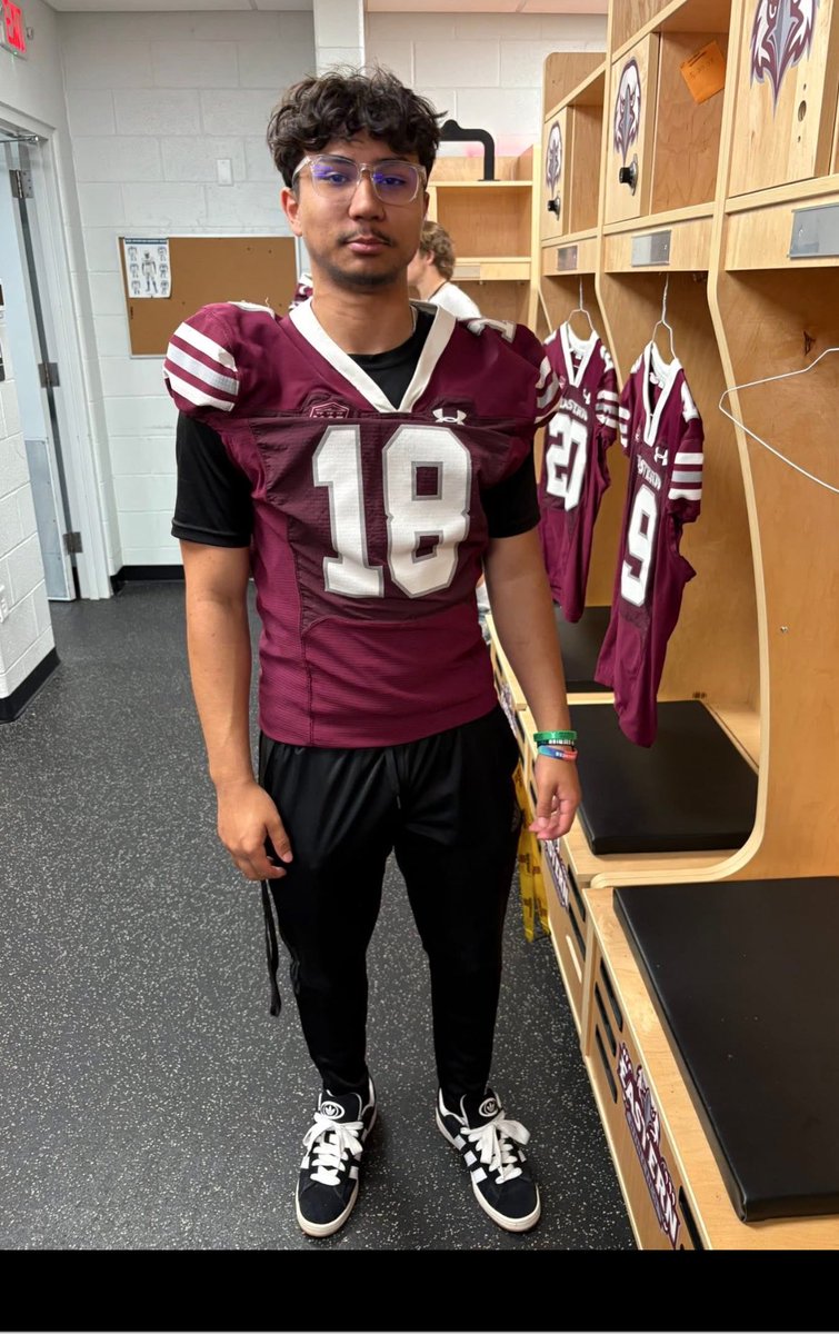 Jason Lee Plylaharn Jr. (@jasonply18) on Twitter photo Thank you <a href="/EUEaglesFB/">Eastern University Football</a> and <a href="/Flashy5k/">Jordan Davis</a> for inviting me to their Junior Day. Beautiful campus looking forward to coming back soon.
<a href="/SamoanSigma/">Coach Godinet</a> Thank you <a href="/EUEaglesFB/">Eastern University Football</a> and <a href="/Flashy5k/">Jordan Davis</a> for inviting me to their Junior Day. Beautiful campus looking forward to coming back soon.
<a href="/SamoanSigma/">Coach Godinet</a>