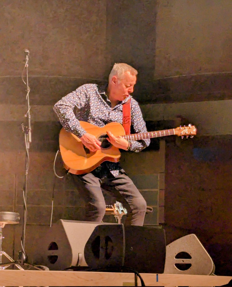 Spi2ll2ioS tweet media