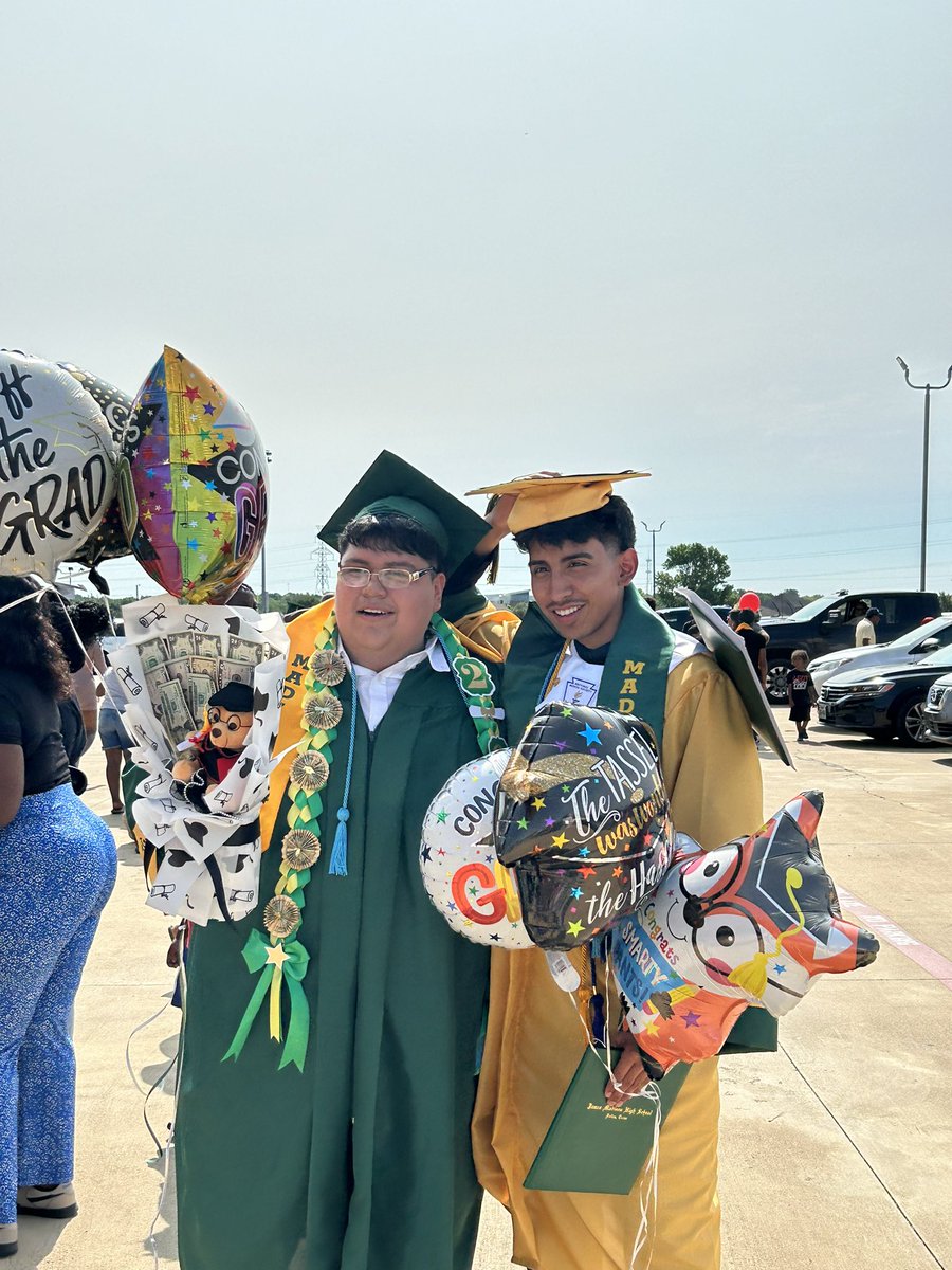 Dallas ISD (@dallasschools) on Twitter photo Lots of love (and custom tees) at The Great James Madison graduation!
Shoutout to everyone for making today extra special for our graduates.💚
<a href="/TGJMTrojans/">The “Great” James Madison</a> Lots of love (and custom tees) at The Great James Madison graduation!
Shoutout to everyone for making today extra special for our graduates.💚
<a href="/TGJMTrojans/">The “Great” James Madison</a>