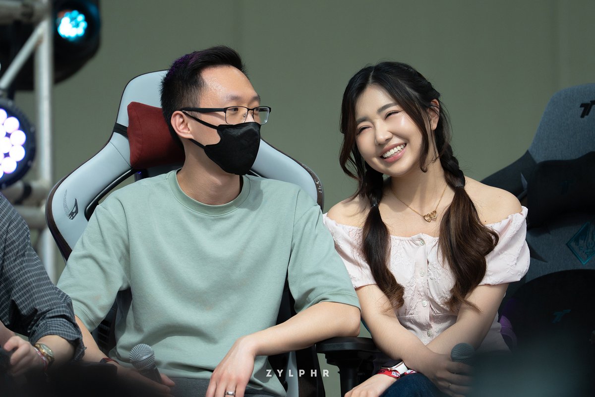 ⌜𝟮𝟬𝟮𝟱.𝟬𝟱.𝟯𝟭⌟ 𝗧𝘀𝗶𝗸𝘆𝗼 &amp; 𝗫𝗹𝗶𝗰𝗲

🎉 𝗔𝗻𝗱𝗙𝗿𝗶𝗲𝗻𝗱𝘀 𝗙𝗲𝘀𝘁𝗶𝘃𝗮𝗹 𝟮𝟬𝟮𝟱
📍 𝗖𝗿𝘆𝘀𝘁𝗮𝗹 𝗣𝗮𝘃𝗶𝗹𝗶𝗼𝗻, 𝗢𝗸𝗮𝗱𝗮 𝗠𝗮𝗻𝗶𝗹𝗮

#tsikyo <a href="/tsikyo/">dawn</a>
#xlice <a href="/XliceTV/">Xlice🐍</a>
#AndFriends2025 <a href="/andfriendsfest/">&FRIENDS Festival</a>
#Twitch #Streamer #ContentCreator