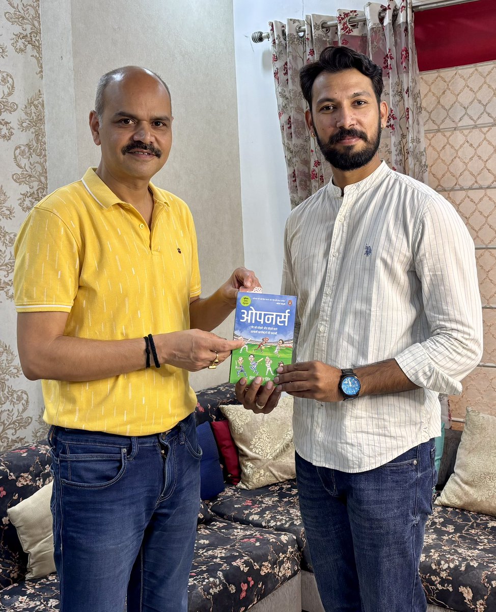 🎙️ Just recorded a special podcast with author Shivendra Singh about his book “Openers” — a deep dive into the journey of cricket’s opening batsmen, from the very first Test match to today. 🏏🔥

Coming soon on Boltikitabe!
#Podcast #OpenersBook #Cricket #CricketHistory