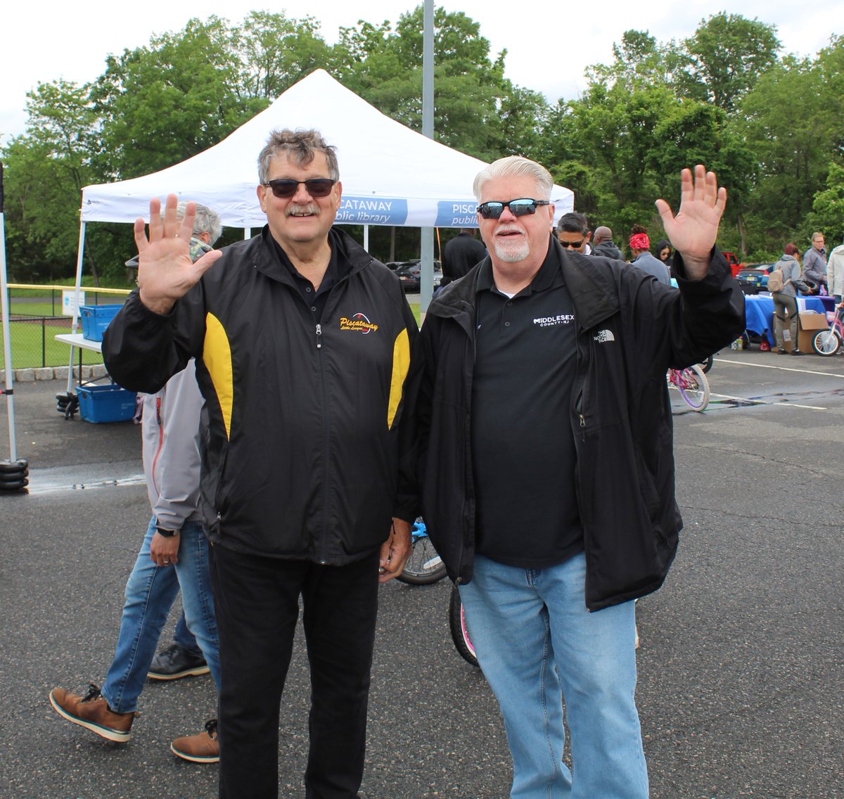 .<a href="/MiddlesexCntyNJ/">Middlesex County NJ Government</a> Commissioner Charles Kenny, Township Councilmembers &amp; Mayor Brian C. Wahler appreciated seeing many families enjoying the #Piscataway Bike Rodeo thanks to <a href="/CCDOM1/">Catholic Charities</a> as well as <a href="/PiscatawayNJPD/">Piscataway NJ Police</a> <a href="/NJTPA/">NJTPA</a> &amp; volunteers from other organizations.