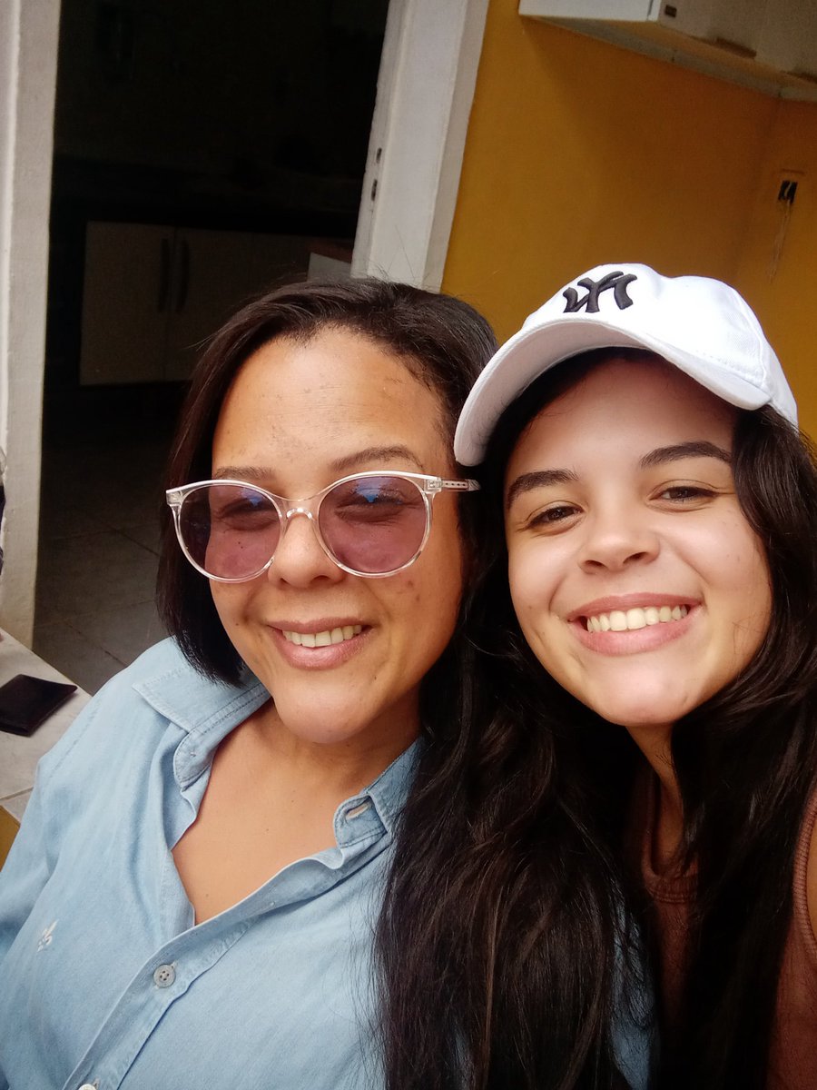 É  PRECISO SABER VIVER !