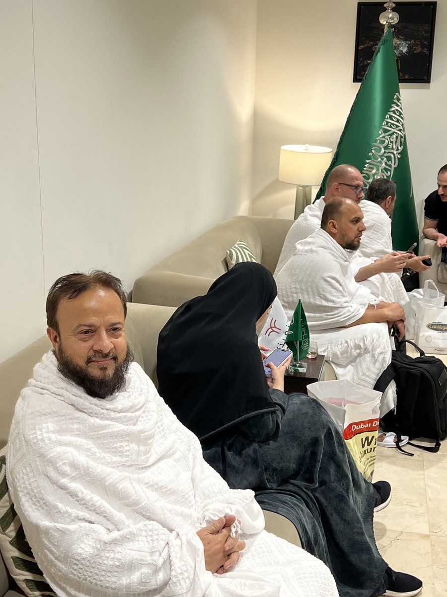zafar sareshwala ๐ฎ๐ณ (@zafarsareshwala) on Twitter photo I am honored to Share that I will be performing #Haj (1446H) on invitation of HE the Minister of โฆ<a href="/MISA/">ูุฒุงุฑุฉ ุงูุงุณุชุซู
ุงุฑ</a>โฉ of the Kingdom of Saudi Arabia ๐ธ๐ฆ! It is truly a privilege! Thank you so much I am honored to Share that I will be performing #Haj (1446H) on invitation of HE the Minister of โฆ<a href="/MISA/">ูุฒุงุฑุฉ ุงูุงุณุชุซู
ุงุฑ</a>โฉ of the Kingdom of Saudi Arabia ๐ธ๐ฆ! It is truly a privilege! Thank you so much