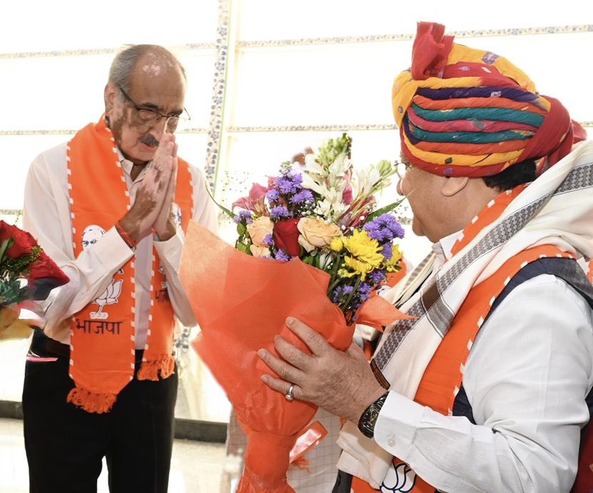 Rao Rajendra Singh (@raorajendrabjp) on Twitter photo राजस्थान की गौरवशाली धरा पर पधारे भाजपा के राष्ट्रीय अध्यक्ष एवं माननीय केंद्रीय मंत्री श्री जे. पी. नड्डा जी का जयपुर एयरपोर्ट (हवाई अड्डे) पर स्वागत किया। <a href="/JPNadda/">Jagat Prakash Nadda</a>
#Jaipur #Rajasthan राजस्थान की गौरवशाली धरा पर पधारे भाजपा के राष्ट्रीय अध्यक्ष एवं माननीय केंद्रीय मंत्री श्री जे. पी. नड्डा जी का जयपुर एयरपोर्ट (हवाई अड्डे) पर स्वागत किया। <a href="/JPNadda/">Jagat Prakash Nadda</a>
#Jaipur #Rajasthan