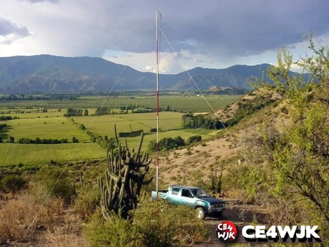 Super portable 12 mts. home-made mast.