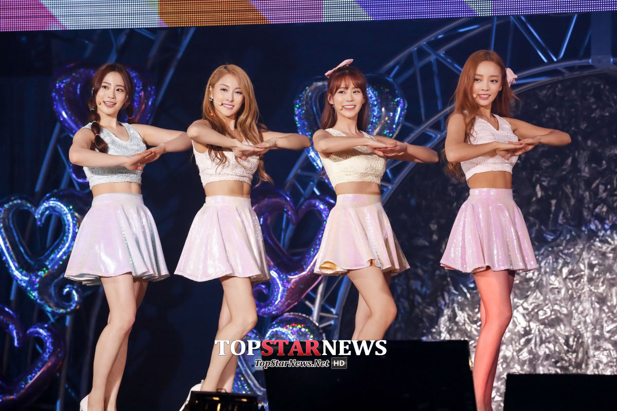 KAMILIAS !! #KARA It's JUNE, it's our month ! 😆🥰 #KAMILIA