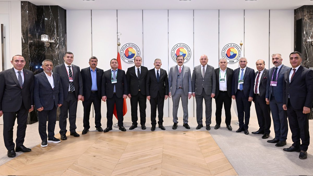 📌 Türkiye Odalar ve Borsalar Birliği

Yönetim Kurulumuz, Meclis Başkanımız, TOBB Delegelerimiz, Kadın ve Genç Girişimciler Kurulu Başkanlarımız ile Genel Sekreterimiz; Dünya Odalar Federasyonu Başkanı ve TOBB Başkanımız Sn. M.Rifat Hisarcıklıoğlu'nu ziyaret etti.

<a href="/TOBBiletisim/">TOBB</a>