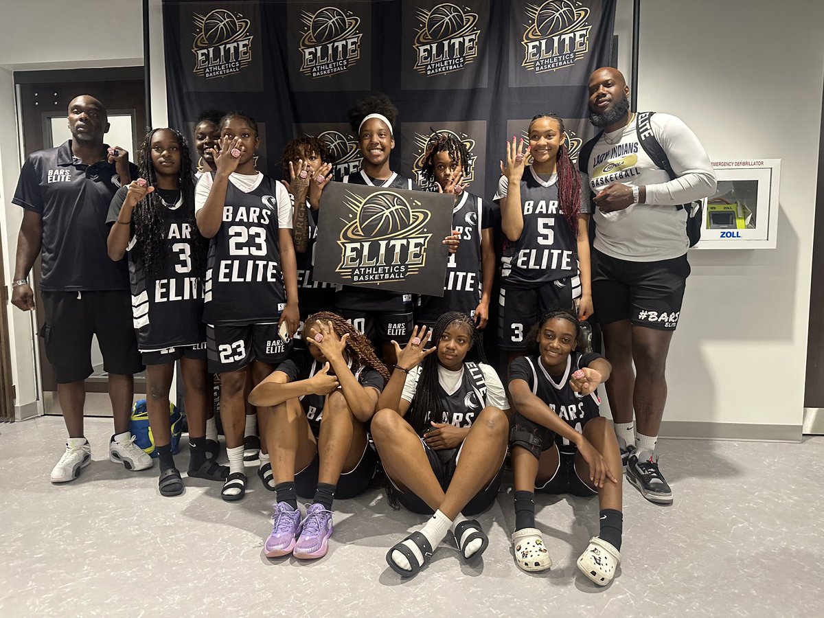 Gameday in Columbus, GA! <a href="/PGHCircuit/">Prep Girls Hoops Circuit 🏀</a> <a href="/PrepGirlsHoops/">Prep Girls Hoops 🏀</a> Florida Suns ⚒️☀️🔥 <a href="/BARSElite_/">BARS Elite</a>  <a href="/pgh_lisa/">PrepGirlsHoopsLisa</a>  <a href="/BARS_workouts/">Jamal Rodgers</a>