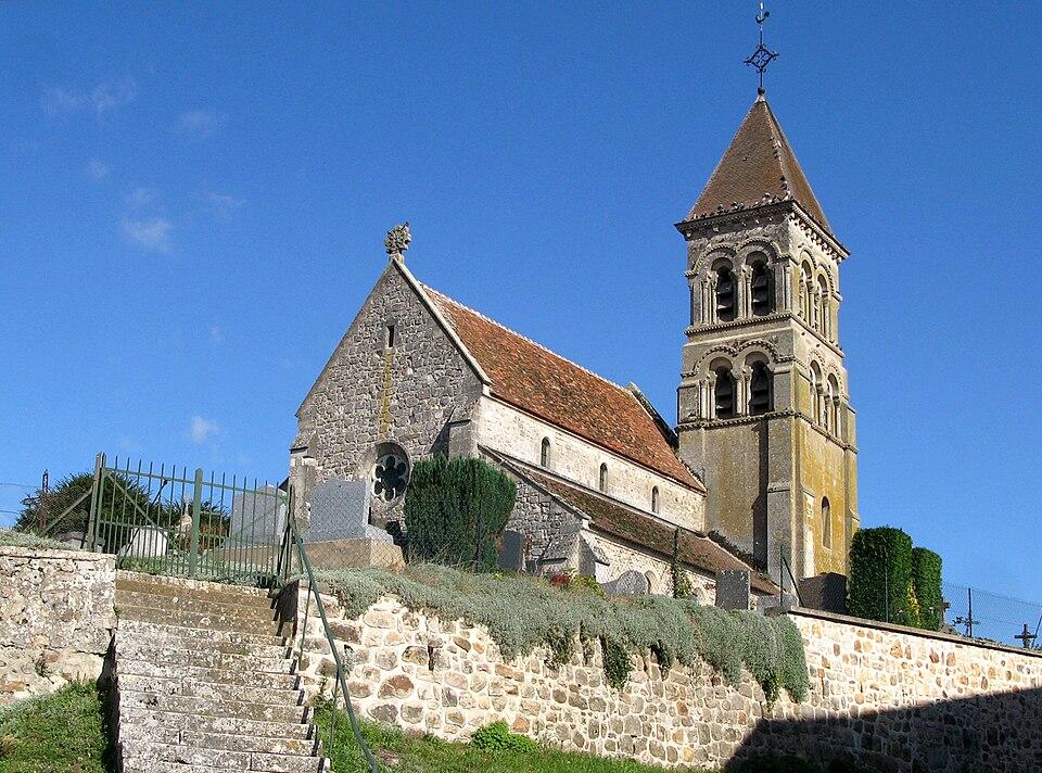 Eglise à #OulchylaVille (#Aisne) Construction XIIe siècle. Eglise : classement par arrêté du 8 juin 1914.
Suite 👉 monumentum.fr/monument-histo…
#Patrimoine #MonumentHistorique