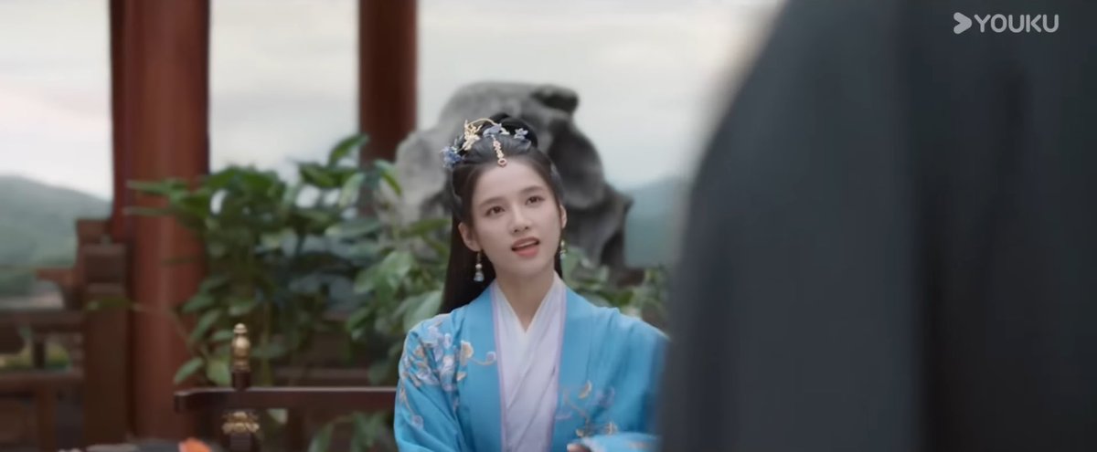 callmemooncakes's tweet photo. I don’t know how to explain it, but I love female characters who sit like this #ZhangJingyi #XiaoZhan #LegendofZangHai https://t.co/SXZQF2IwsV