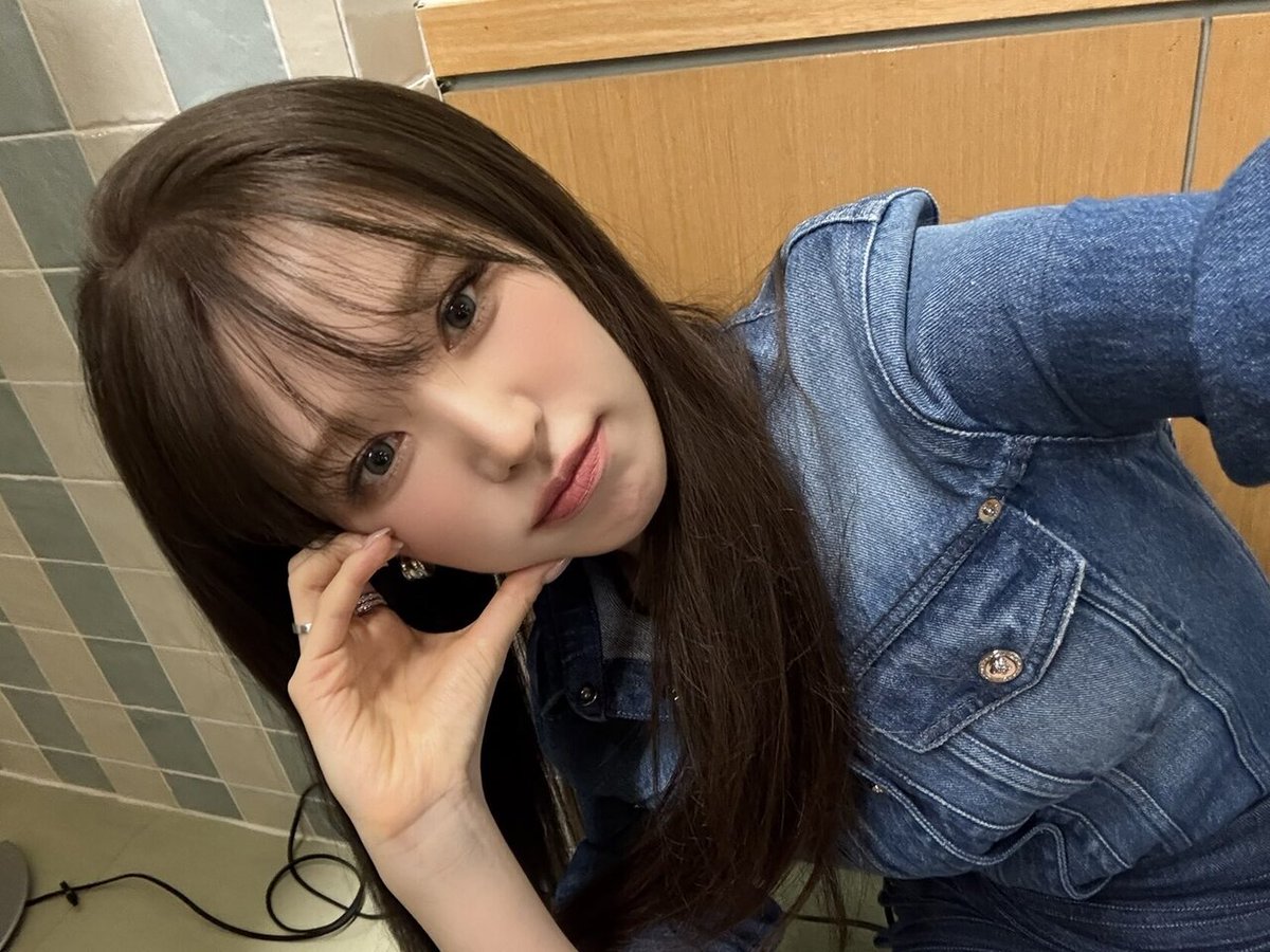 selfolssi ♤ tweet media