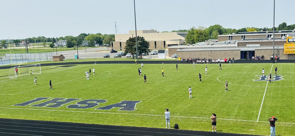 Belvidere Bucs (@bhsbucletics) on Twitter photo π’ IHSA SECTIONAL β½οΈ SCORE ALERT! π’
π₯ May 31st, 2025! π₯
Schedule:
Sat., May 31
β’Championship Match at 11:00 AM:
Second Half
-Belvidere (North) 1οΈβ£
-Rockford (Boylan Catholic) 0οΈβ£
<a href="/IHSA_IL/">Illinois High School Association #IHSA</a>
<a href="/BHSTitans/">Boylan Titans</a>
<a href="/BNHSSports/">Belvidere North Athletics</a>
#ihsastate π’ IHSA SECTIONAL β½οΈ SCORE ALERT! π’
π₯ May 31st, 2025! π₯
Schedule:
Sat., May 31
β’Championship Match at 11:00 AM:
Second Half
-Belvidere (North) 1οΈβ£
-Rockford (Boylan Catholic) 0οΈβ£
<a href="/IHSA_IL/">Illinois High School Association #IHSA</a>
<a href="/BHSTitans/">Boylan Titans</a>
<a href="/BNHSSports/">Belvidere North Athletics</a>
#ihsastate