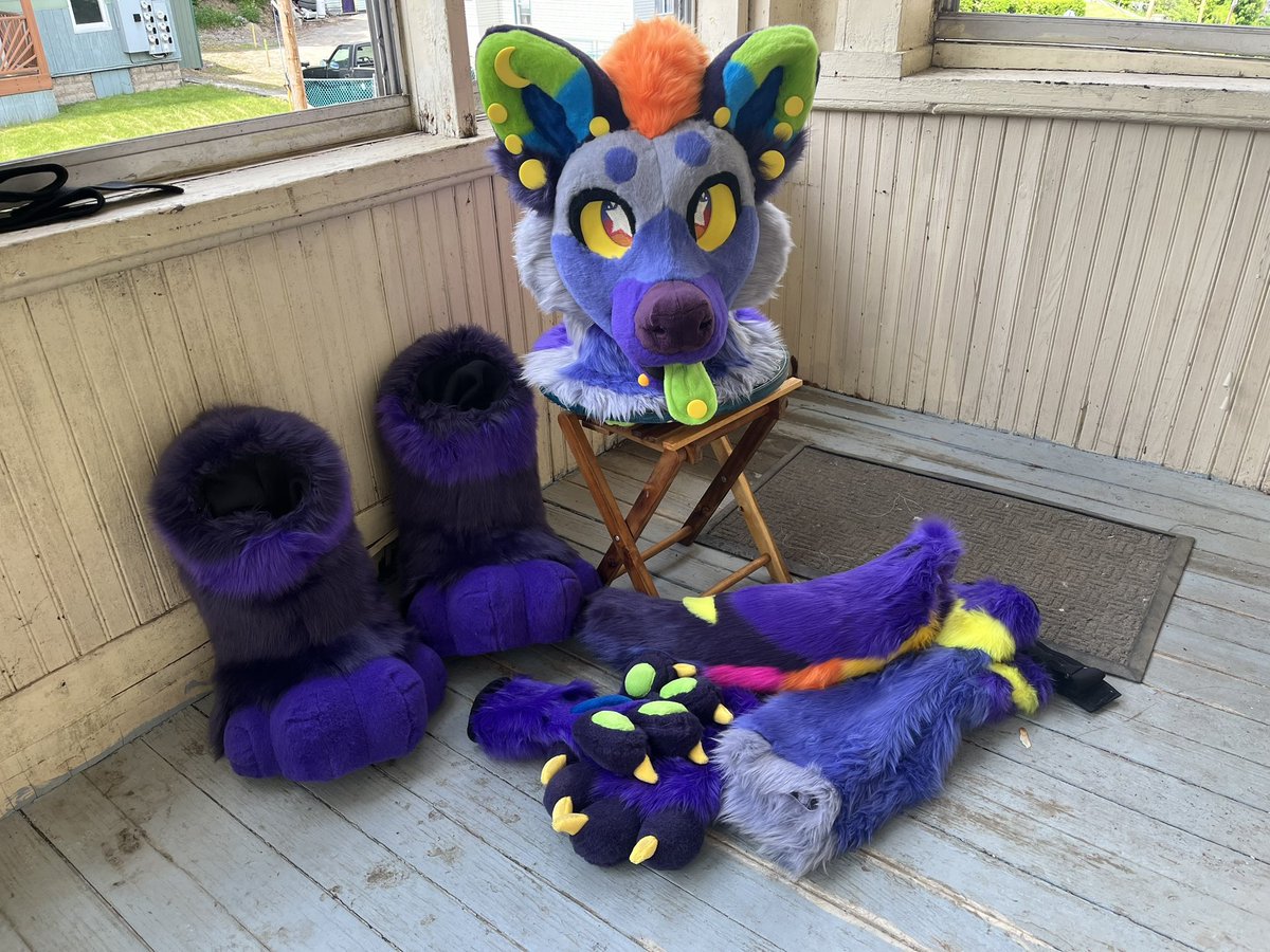 Spikesfursuit's tweet photo. My latest commission! 

Starlight the hyena! 
#furry #fursuit #fursuitmaker #fursuitcommission https://t.co/lG70qld55N