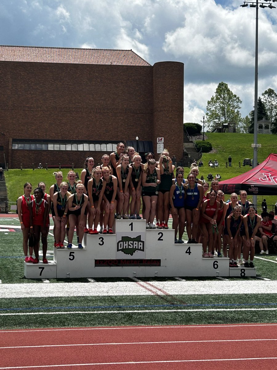 Lady Trojans making their mark! Ticket punched for 4x2 of Tori Stahlman, Savannah Ashton, Peyton Brothers, and Leah Bourquin 145.49!!