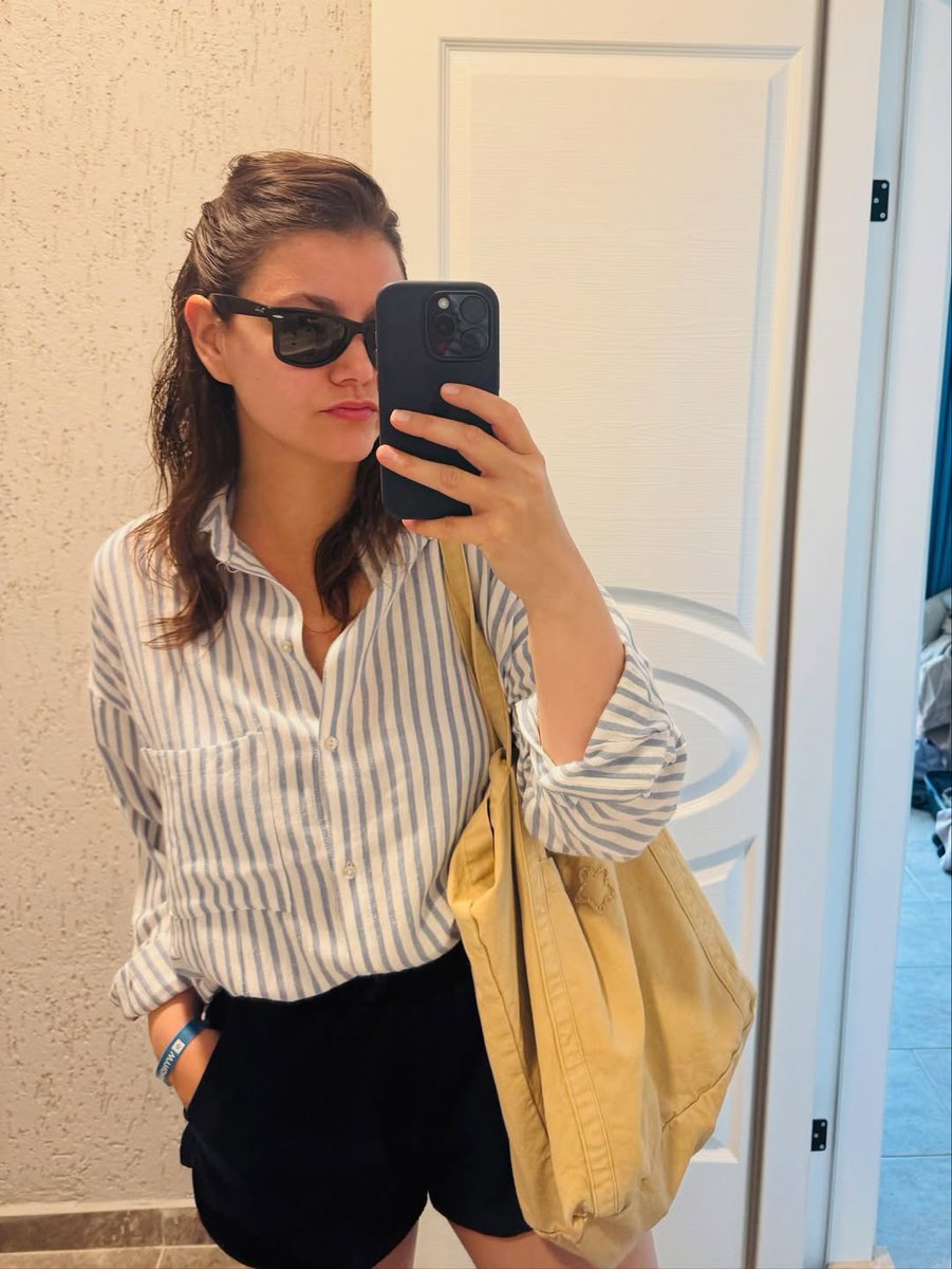 Formumuza kavuşmuşuzdur 😎
Güzel Melo'm 🤍

#MelisSevinç ✨️