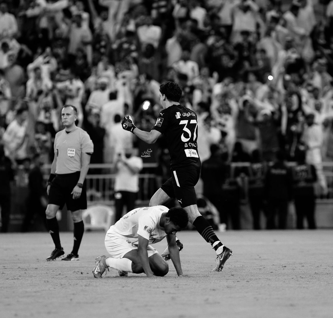 مرت سنة على ليله دعىس الاصفر الصغير 💙