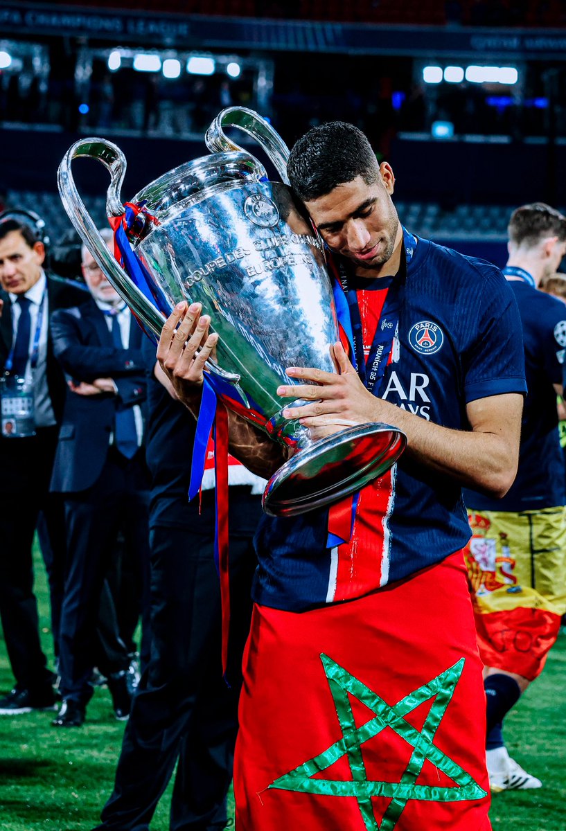 footfeelsports (@footfeelsports) on Twitter photo 🎉👏 Congratulations <a href="/AchrafHakimi/">Achraf Hakimi</a> ⚡️👏🎉
You've done it again! 🏆🔥 Winning your 2nd @championsleague is an incredible achievement and a testament to your hard work, dedication, and world-class talent! 🇲🇦⚡️
#footfeelteam ✨ 🎉👏 Congratulations <a href="/AchrafHakimi/">Achraf Hakimi</a> ⚡️👏🎉
You've done it again! 🏆🔥 Winning your 2nd @championsleague is an incredible achievement and a testament to your hard work, dedication, and world-class talent! 🇲🇦⚡️
#footfeelteam ✨