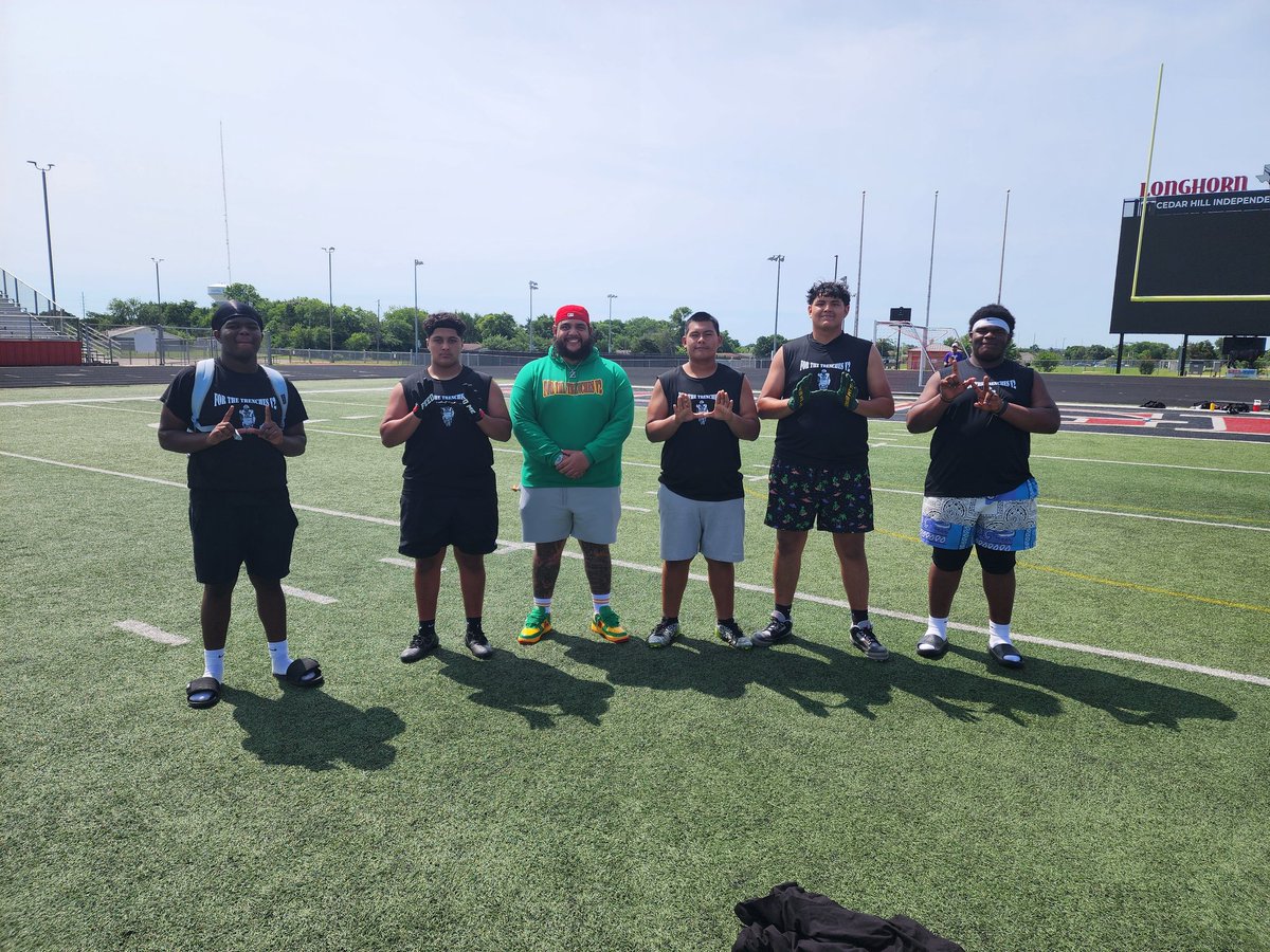 Armando Lee Rodriguez OL 2028 (@a_lee_rodriguez) on Twitter photo <a href="/ZachIsGreat_/">#ZachKnowsOL π¦
π¦
π¦
</a> great camp coach!!!
<a href="/amerriwether77/">Coach Merriwether</a> Thanks for the coaching. #wacoalsohaslineman <a href="/Roenriquez09/">Rogelio Enriquez Jr</a> <a href="/jhaquavion_/">JhaβQuavion βJJβ Johnson</a>
<a href="/IsaacJRosales/">isaacrosales</a> @a_lee_rodriguez <a href="/CKennedy247/">Collin Kennedy</a> <a href="/Marchen44/">On Da Marc Sportsπ</a> <a href="/Tre_LandoTFL/">Tre_LandoTFL</a>
<a href="/RecruitTheU/">Recruit The U</a> <a href="/lvpirates/">La Vega Athletics</a> <a href="/ZachIsGreat_/">#ZachKnowsOL π¦
π¦
π¦
</a> great camp coach!!!
<a href="/amerriwether77/">Coach Merriwether</a> Thanks for the coaching. #wacoalsohaslineman <a href="/Roenriquez09/">Rogelio Enriquez Jr</a> <a href="/jhaquavion_/">JhaβQuavion βJJβ Johnson</a>
<a href="/IsaacJRosales/">isaacrosales</a> @a_lee_rodriguez <a href="/CKennedy247/">Collin Kennedy</a> <a href="/Marchen44/">On Da Marc Sportsπ</a> <a href="/Tre_LandoTFL/">Tre_LandoTFL</a>
<a href="/RecruitTheU/">Recruit The U</a> <a href="/lvpirates/">La Vega Athletics</a>