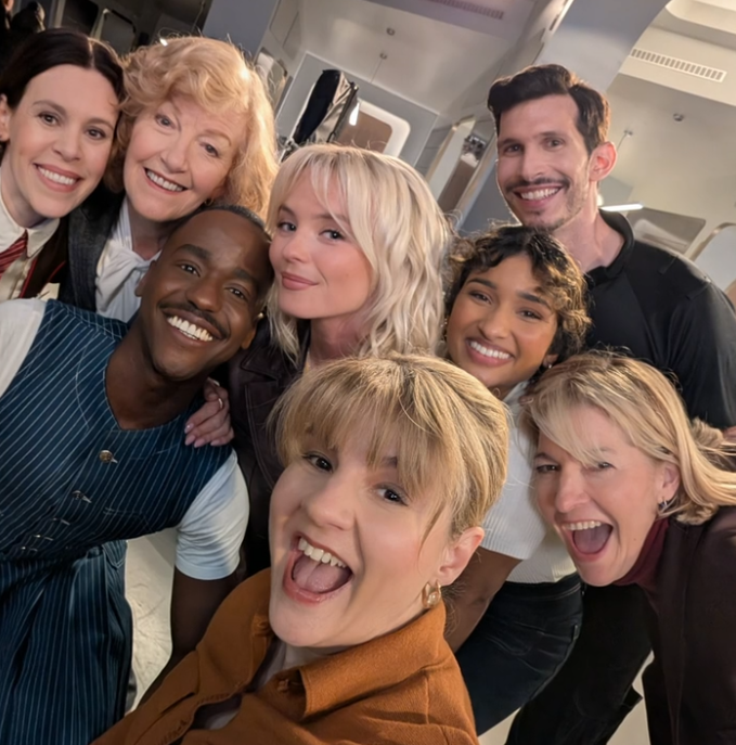 WhovianLife's tweet photo. them 💙💙 #DoctorWho https://t.co/oEQREGkdn6