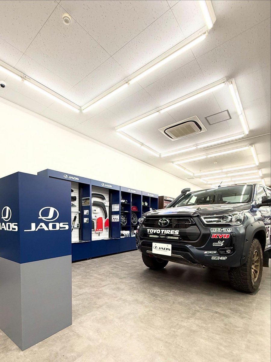 RXT215's tweet photo. ジェームス高崎がリニューアルオープン😀車好きが集まれる新たなスポットとして誕生しました🐣カー用品をはじめ雑貨のダルトン、トミカ、GRガレージ、JAOSとさまざまなジャンルが楽しめる場所になりました！是非みなさん遊びに来てくださいね😃#jams #daltons #トミカ #jaos https://t.co/Hz0gINshke