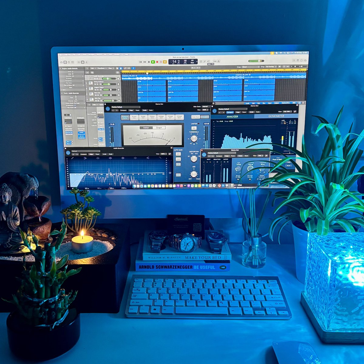 ben_sawer1992's tweet photo. If You’re An Artist/Producer Join BuyBeats 💰🎵➡️ https://t.co/O4hpzJr2qA #beatsonline #music #artists #producers #business https://t.co/C1blxPauZu
