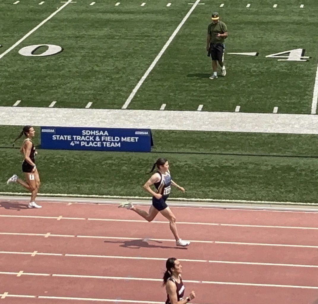 TAHS Track & Field/XC tweet media