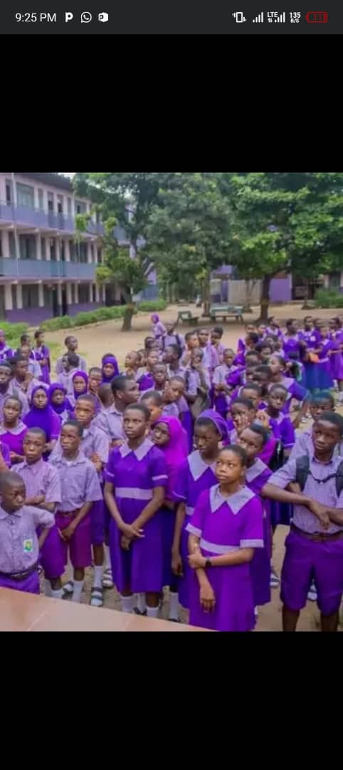 VETLANDERS's tweet photo. THE PURPLE PEOPLE 💜💜 https://t.co/15o3M54HyX