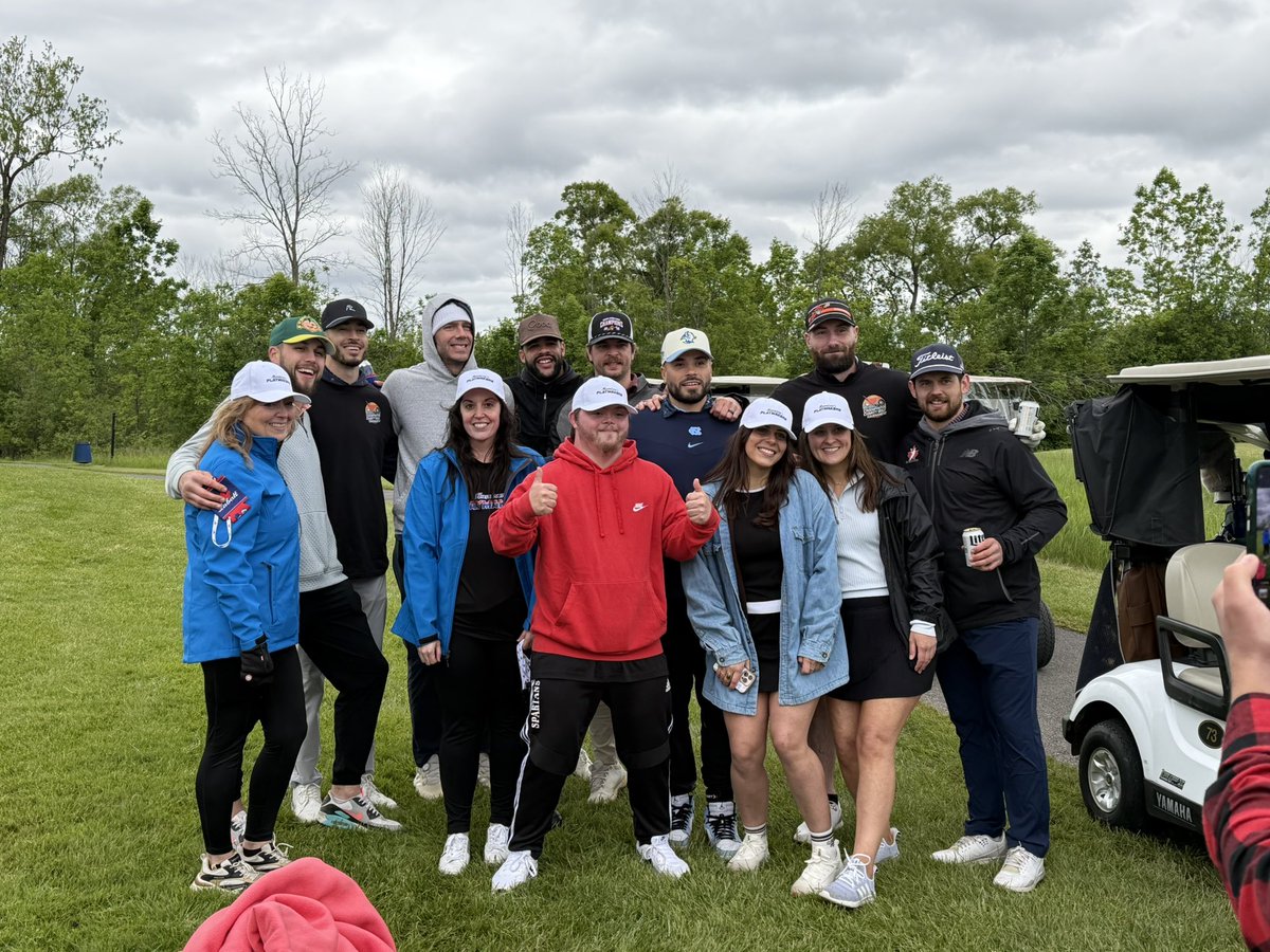 Sponsoring 1st Annual Croomphotos Golf Tournament and hanging out with our Buffalo Bandits!!! @nllbandits