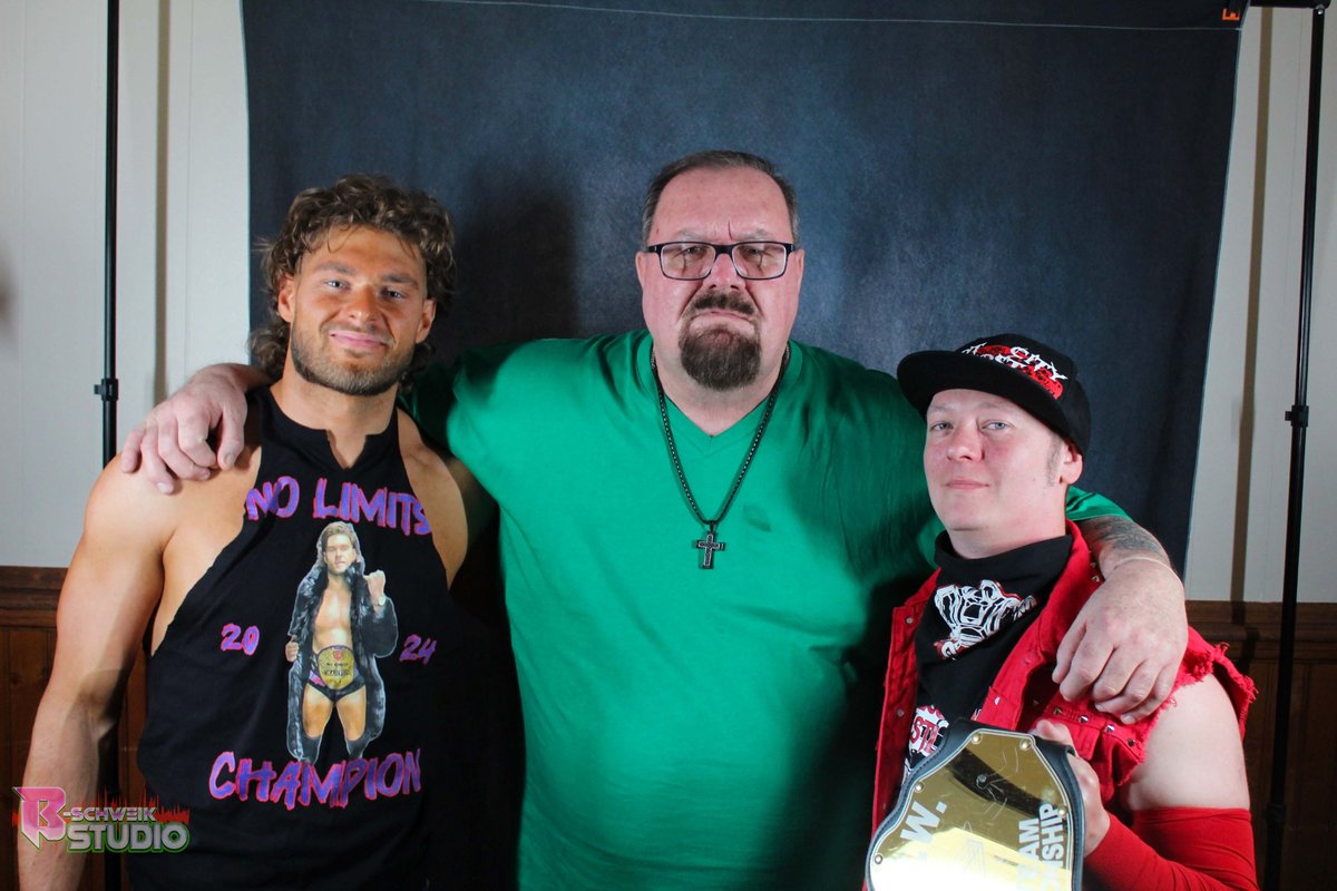 atlanticallstar's tweet image. 🔥 Atlantic All-Star Wrestling fans! Backstage shots of Dino Biello taking some final moments with the incredible talent at "One Last Ride" (4/26/25) are here! Check out the link for more. #DinoBiello #OneLastRide #WrestlingLife #ProWrestling
bschweikstudio.smugmug.com/Pro-Wrestling/…