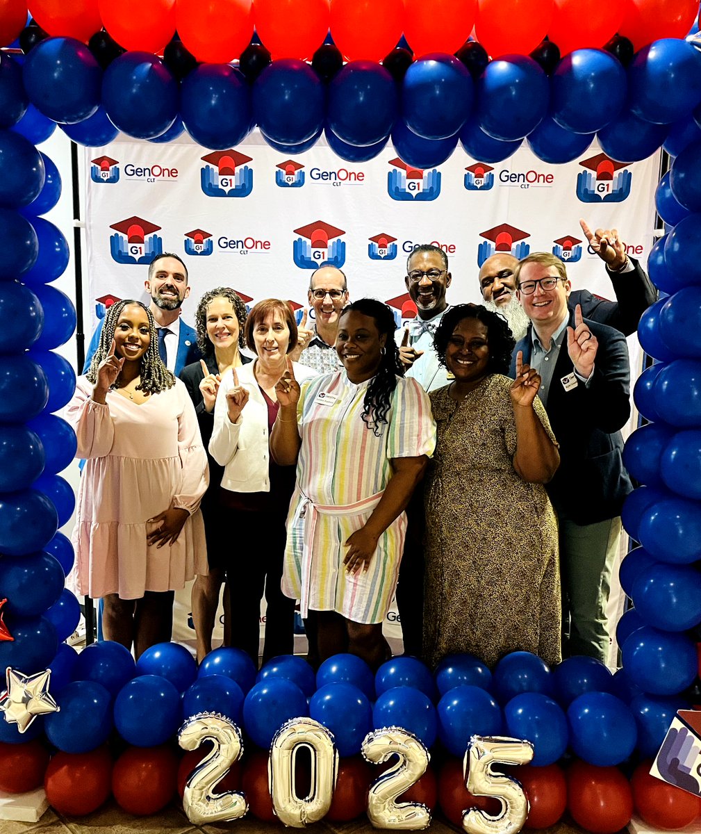 Shout out to Gen One for supporting our young scholars with their end of year graduation &amp; Greater Mt. Sinai for hosting their  Community Town Hall focused on Mental Health! #mark4meck #MARKingProgress #makingamark #mark4thepeople