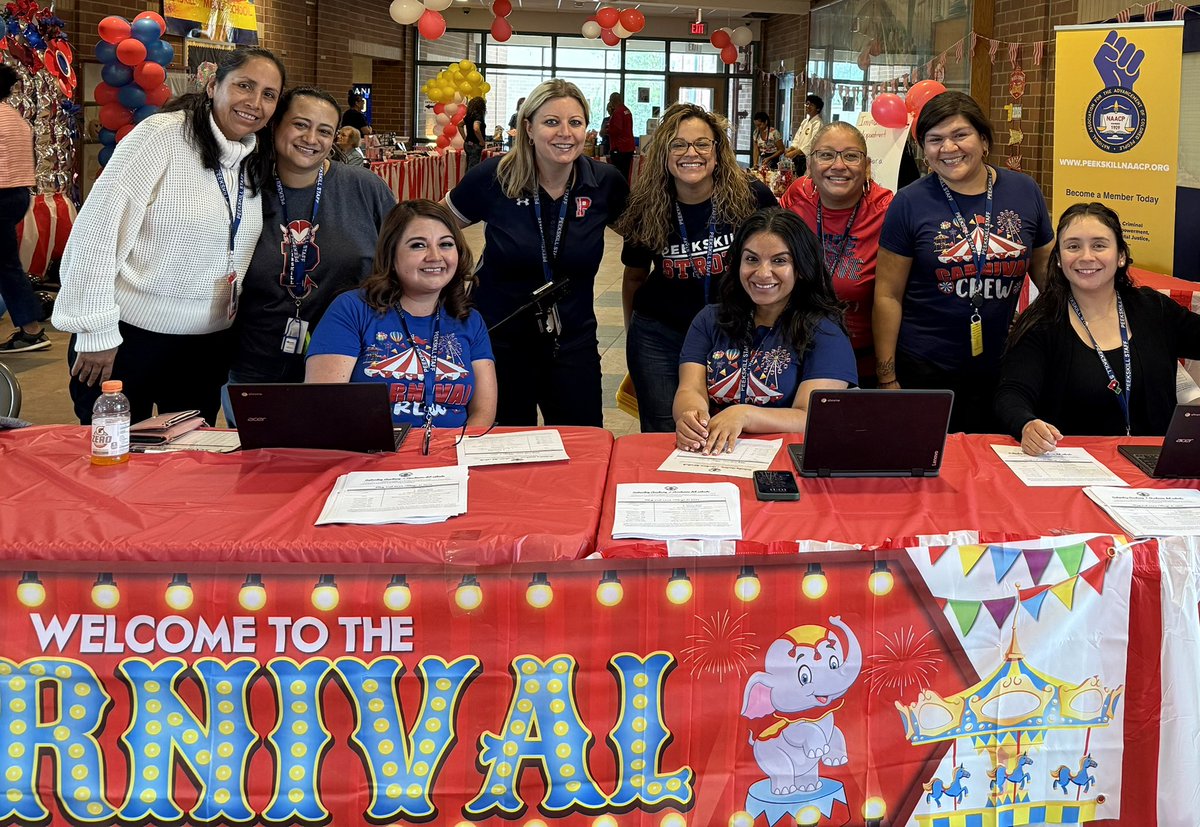 Ellen_Gerace's tweet image. Thank you to everyone who helped make the Saturday Academy Program @PeekskillCSD a great success this year! We had a great year end family field day and carnival event today! See you next year!🎪🍿