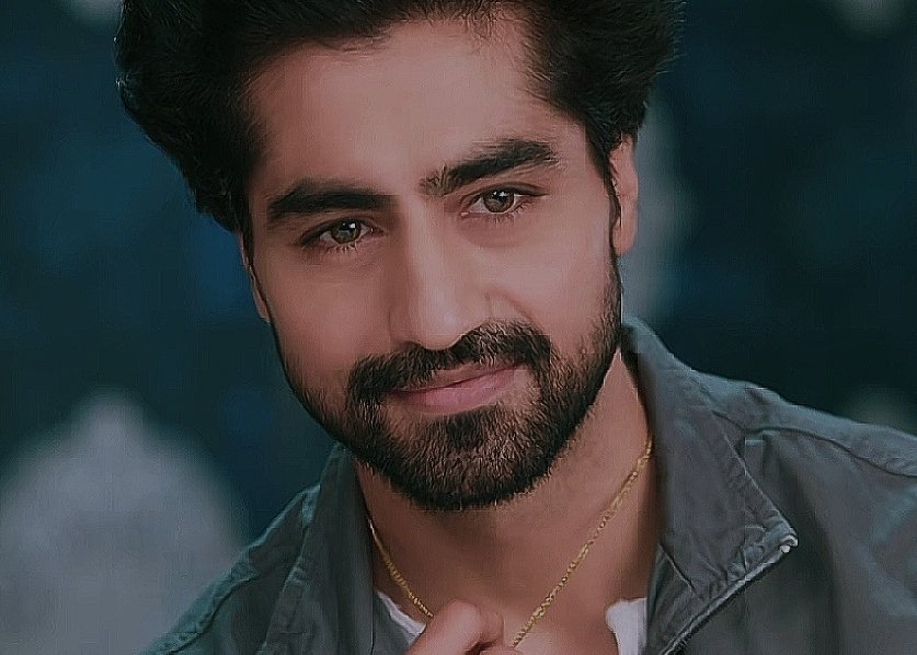 Respect increased till infinity 🫡🫡

How did u managed to work with snakes 🐍🐍 around you for 2 yrs? U knew their reality, still didn't utter a word against them &amp; still don't. Instead u chose to walk away silently &amp; stay away of all the negativity spread by 🐍

#Harshadchopda
