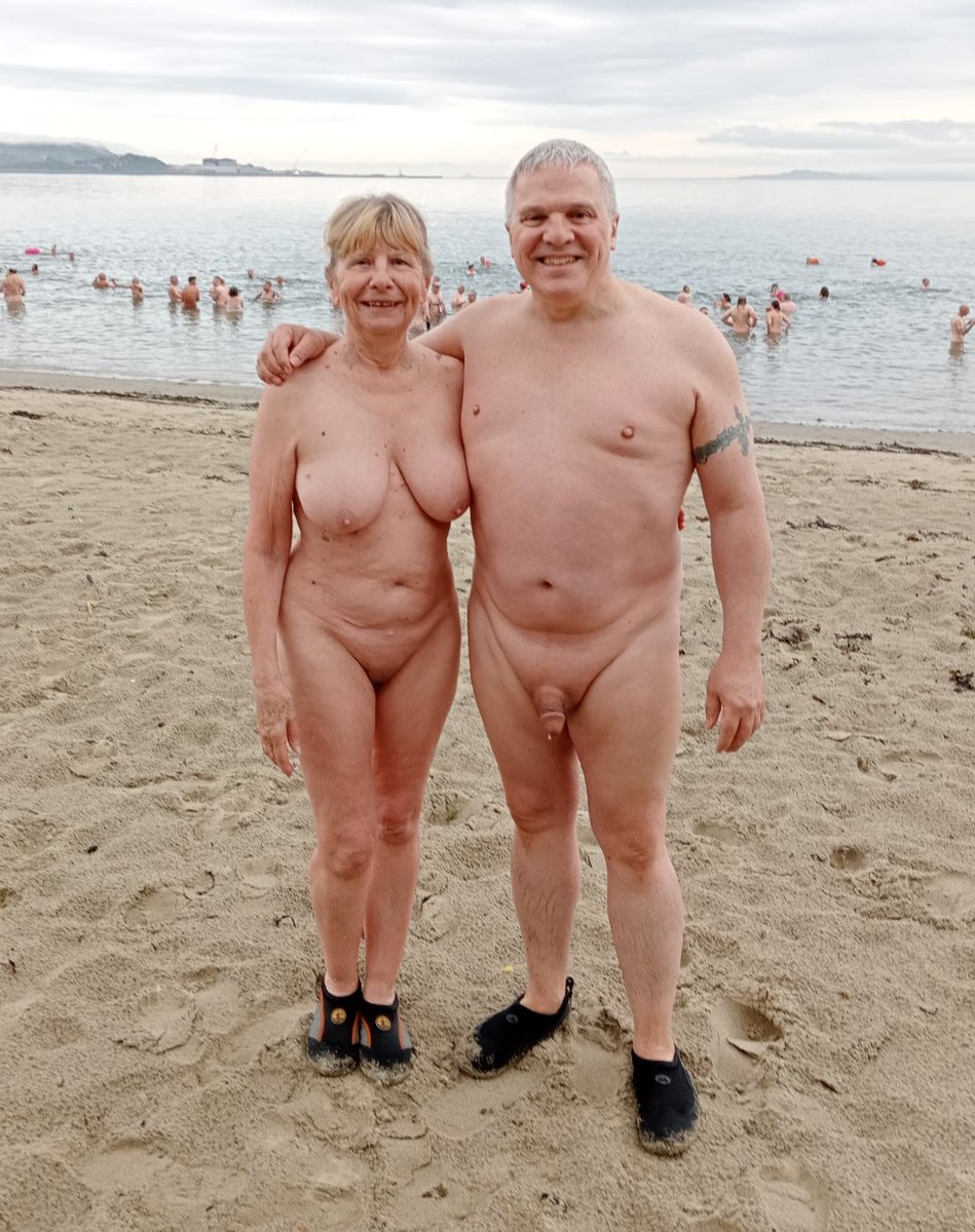Spike634's tweet photo. Starting to warm up after our dip in the sea. We'll be back here next year, despite the freezing sea. 🥶 https://t.co/foIQmIEWvz
