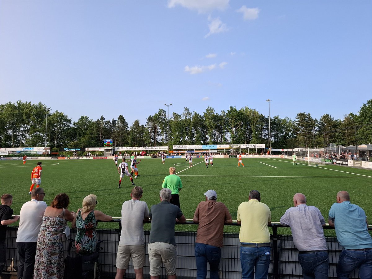 Erik Riemens tweet media