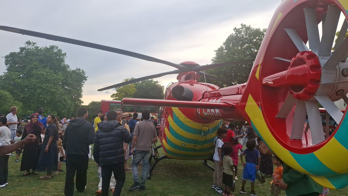 Marble Arch London tweet media