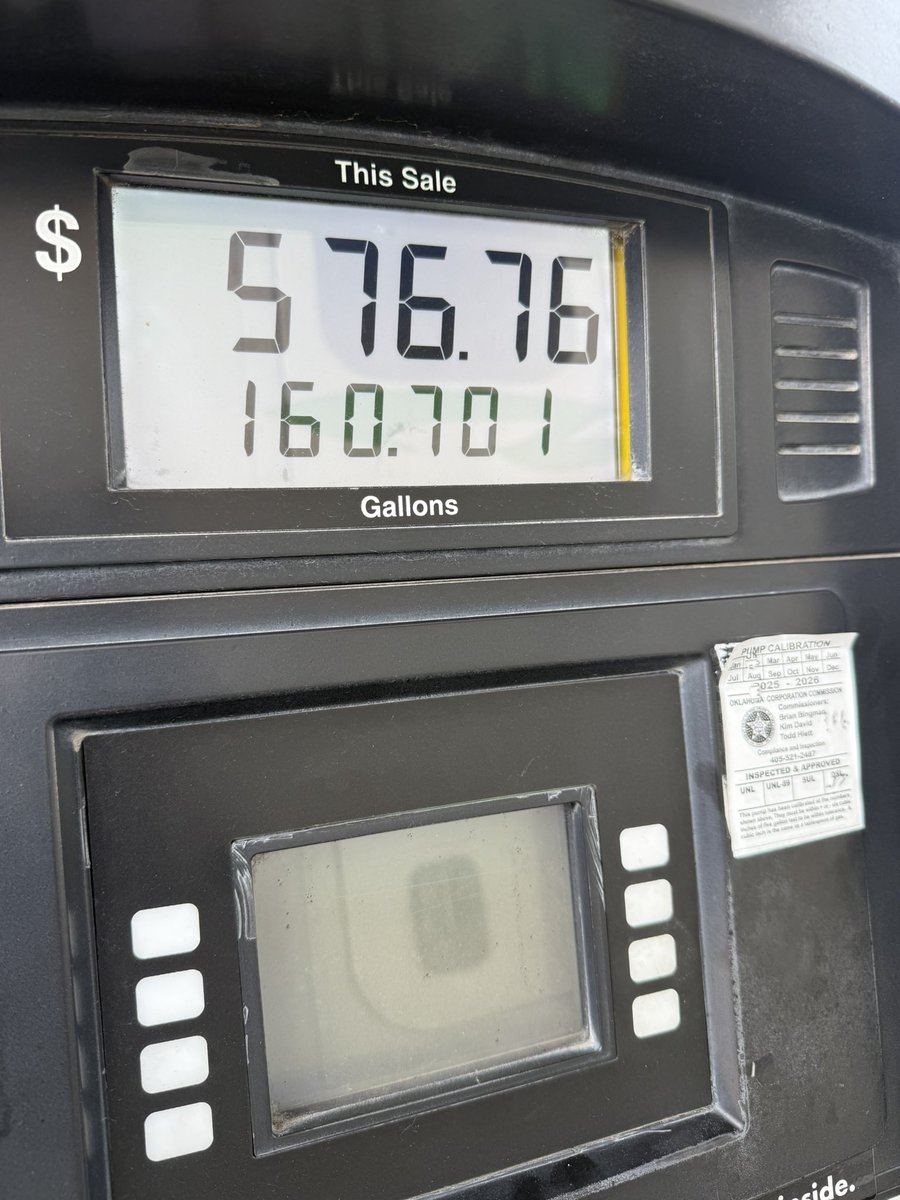 TheRealBigFish7's tweet image. People ask me about being an Owner Op:
Hope you know how to save Money😂 get used to paying this 2-3 times a week, even more on the West Coast
#trucking #owneroperator