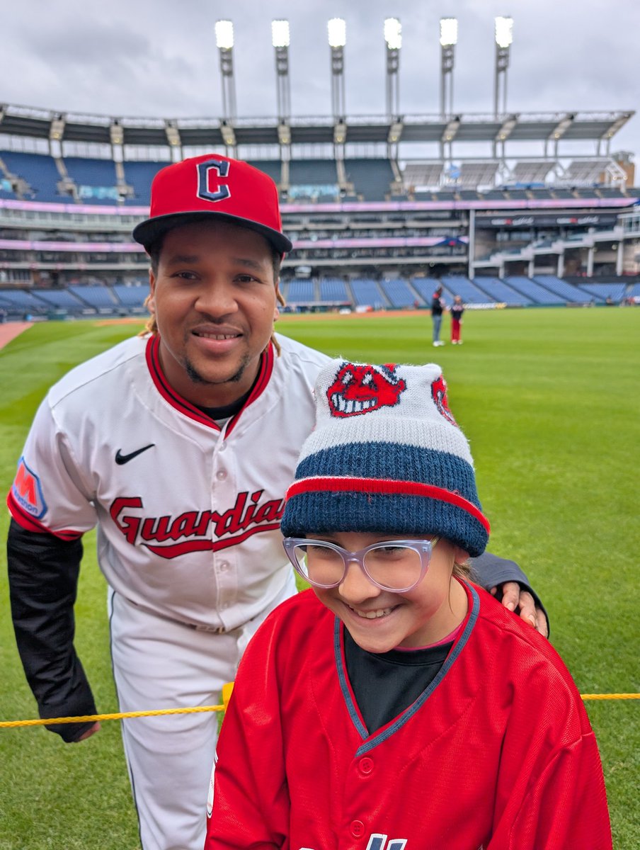Took my daughter to see a 🐐.