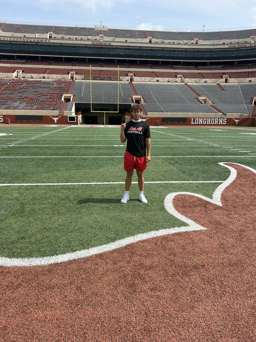 creason_colin21's tweet image. Thank you @SMUFB and @TexasFootball for having us for the great visits! @LosAlFootball
