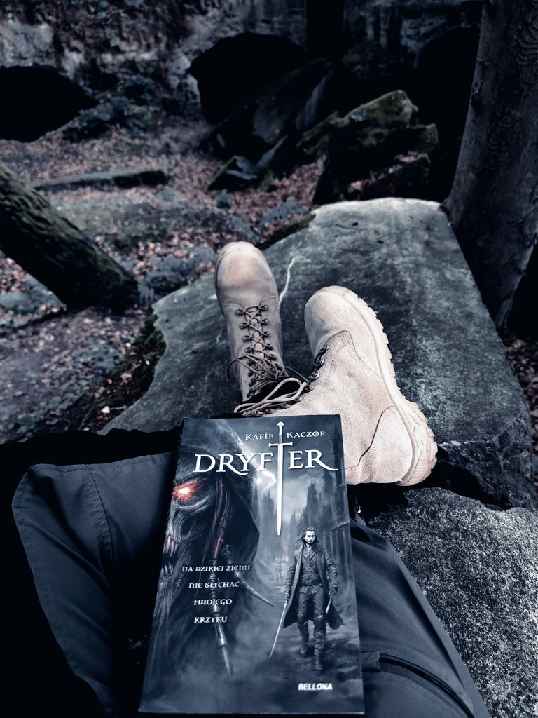 MagdaJeep666's tweet photo. Tego mi było trzeba
#DRYFTER
Zostałam skuszona i nie żałuję.
Dzika Ziemia,świat brudny i brutalny, ociekający krwią,
trup ściele się gęsto,walka
Liczy się tylko przetrwanie
@Kafir_PL rewelacja👍 ukłony dla Kaczora
#Przemyśl
#LacerfortSalis
Jestem tam gdzie wszystko się zaczyna🤘 https://t.co/ANXchjUUTr