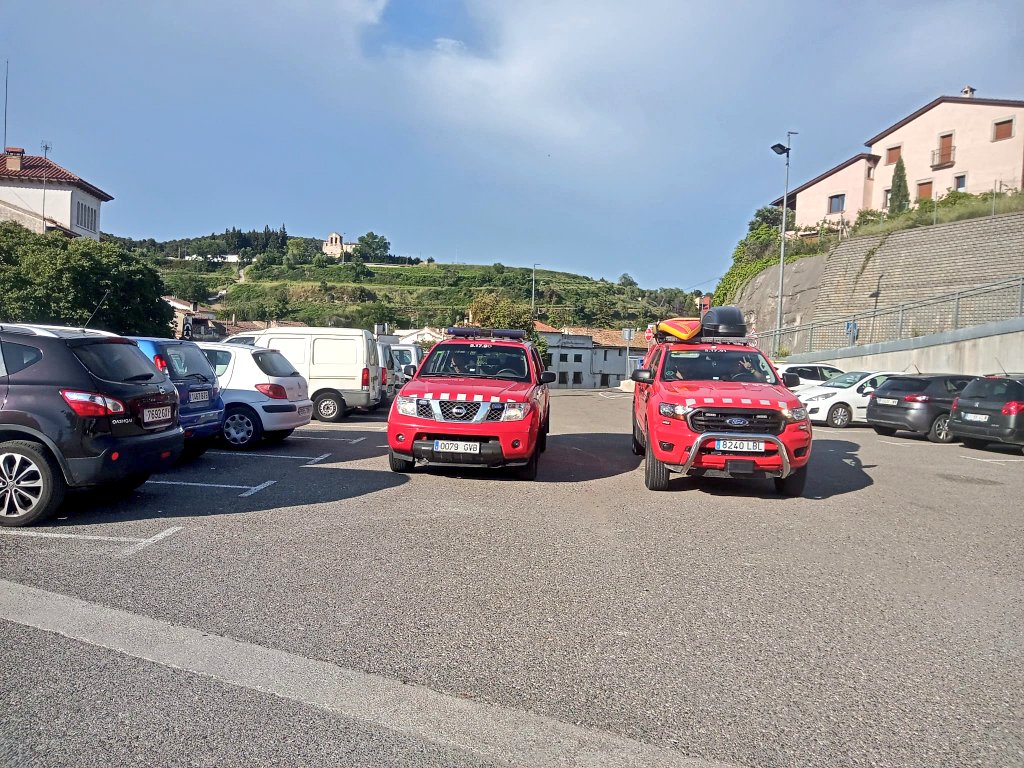 Aquest matí hem fet formació sobre nous vehícles al parc de Martorell. A la tarda hem estat activats per una recerca a Pontons.