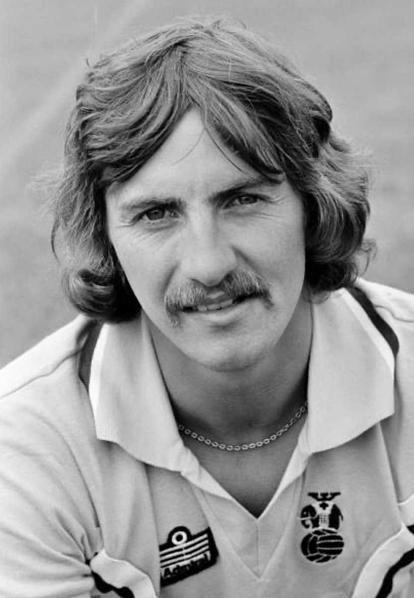 Barry Powell, Coventry City (1975-79) #CCFC #TheSkyBlues #CoventryCityFC 
[Credit: Bob Thomas Sports Photography via Getty Images]
