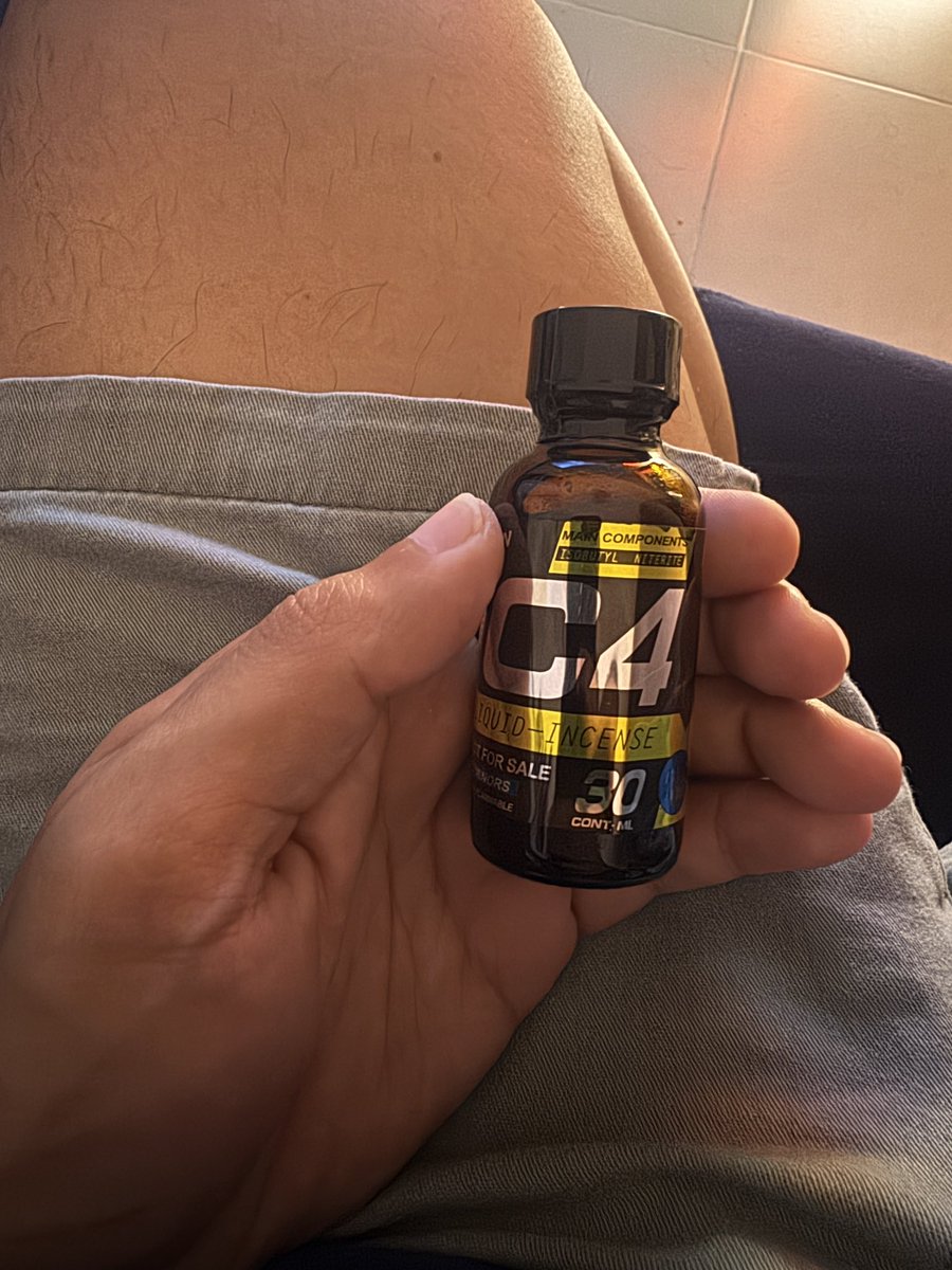 Adik legit at ang lakas HAHA. Shutaaaaaaaa
Ordered from <a href="/PoppersBoy01/">Poppers Boy(39.1K)🇵🇭</a> 😈