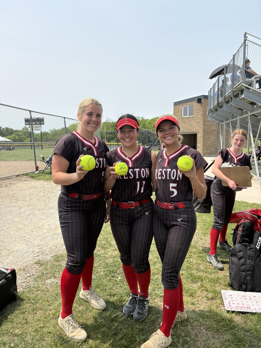Creston Panther Softball 🥎🥎 (@crestonsoftball) on Twitter photo 🚨Scoreboard Report🚨
GAME TWO
🥎Creston 7 Ballard 1
1B: <a href="/jerseyfoote/">Jersey Foote</a>, <a href="/EMarlin99/">Evy Marlin</a>, <a href="/KennedyStrider/">Kennedy Strider</a>, <a href="/sawurster_18/">Sasha Wurster</a>
2B: KK, Ricci
HR: Ava, Mila, <a href="/JayceeHanson2/">Jaycee Hanson</a>
RBI: Ava(3), Jersey, Mila, Sasha, Jaycee 🚨Scoreboard Report🚨
GAME TWO
🥎Creston 7 Ballard 1
1B: <a href="/jerseyfoote/">Jersey Foote</a>, <a href="/EMarlin99/">Evy Marlin</a>, <a href="/KennedyStrider/">Kennedy Strider</a>, <a href="/sawurster_18/">Sasha Wurster</a>
2B: KK, Ricci
HR: Ava, Mila, <a href="/JayceeHanson2/">Jaycee Hanson</a>
RBI: Ava(3), Jersey, Mila, Sasha, Jaycee