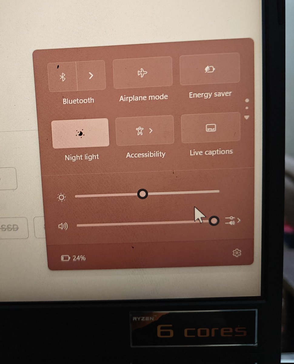 psatyabrata25's tweet image. Hey @ASUS @ASUSIndia
I chose the TUF F15 for reliability in my BTech journey — but it failed twice with the same Wi-Fi issue, even after repair via @RelianceDigital ResQ. Now it’s back during EXAMS.
How can a “TUF” series laptop not survive 3 years?
Do better. #AsusFail