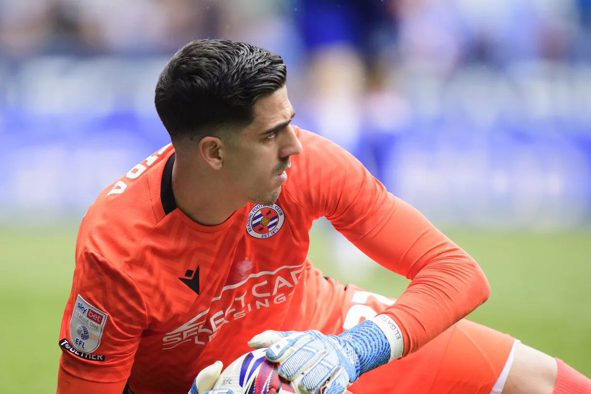 TalkReading's tweet image. Hull and Wycombe have both offered a deal to Joel Pereira with Casa Pia also interested. [@DanielMarsh92] #readingfc