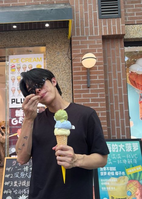 ew_q9i's tweet photo. cutie pie🤏🏾. https://t.co/SoiEOYjVHZ