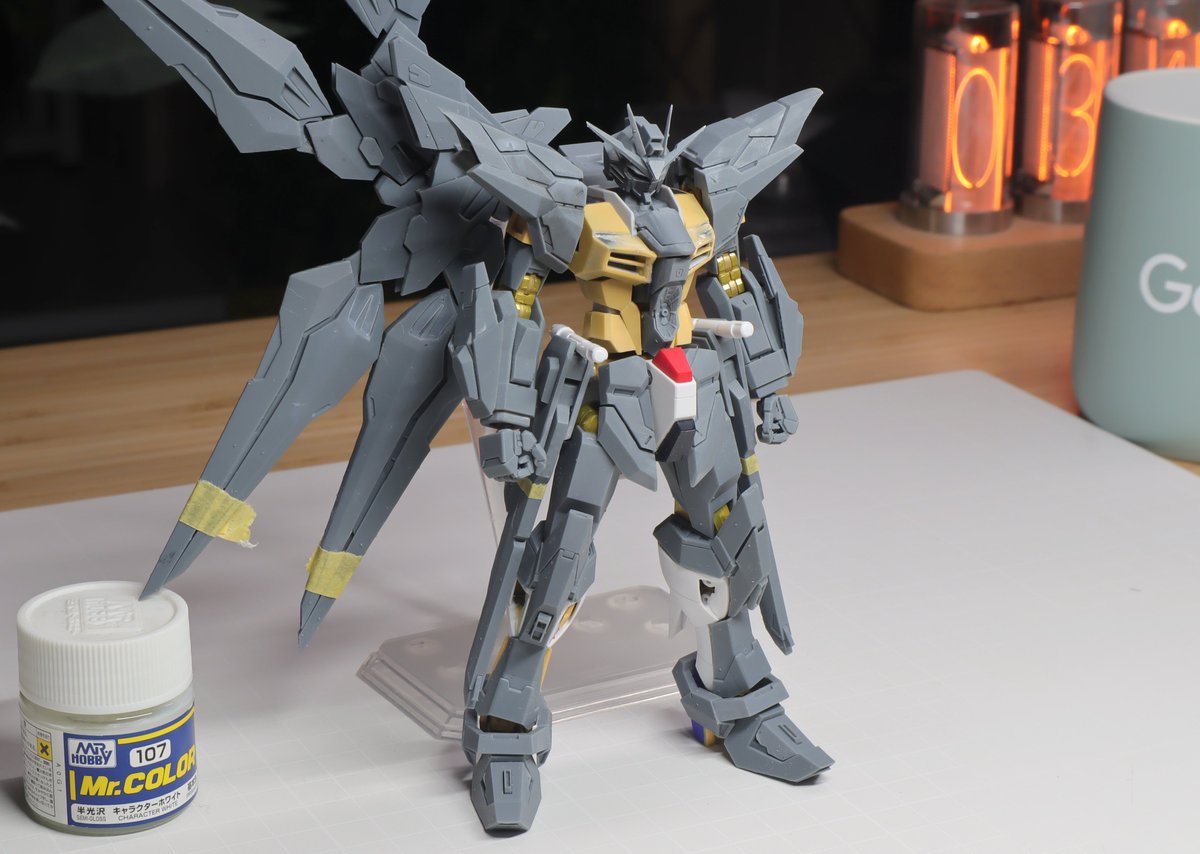 前回は数多くのリアクションいただき
ありがとうございました！
超嬉しかったです(^^)
簡単な自己紹介で恐縮ですが
以前はスクラッチメインで模活してまして
10年ぶりに復帰、半年前から3Dプリンターを導入し
ヨナヨナ遊んでる30代前半のサラリーマンです
暫くは1/144ストフリ弐式を作っていきます！